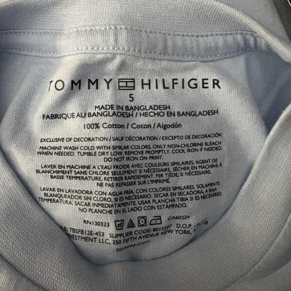 NWT- Tommy Hilfiger Boys Vertical Logo Tee – Light Blue, Size 5, - Picture 5 of 5